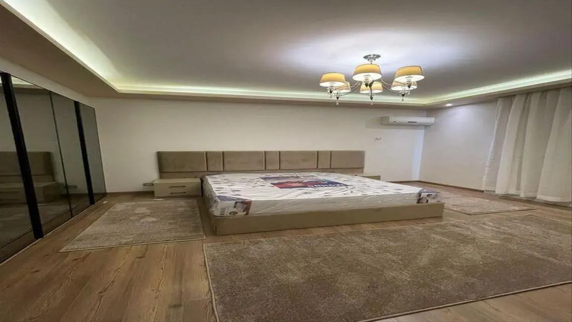 Luxurious Apartment with Full Amenities in a Prime Location