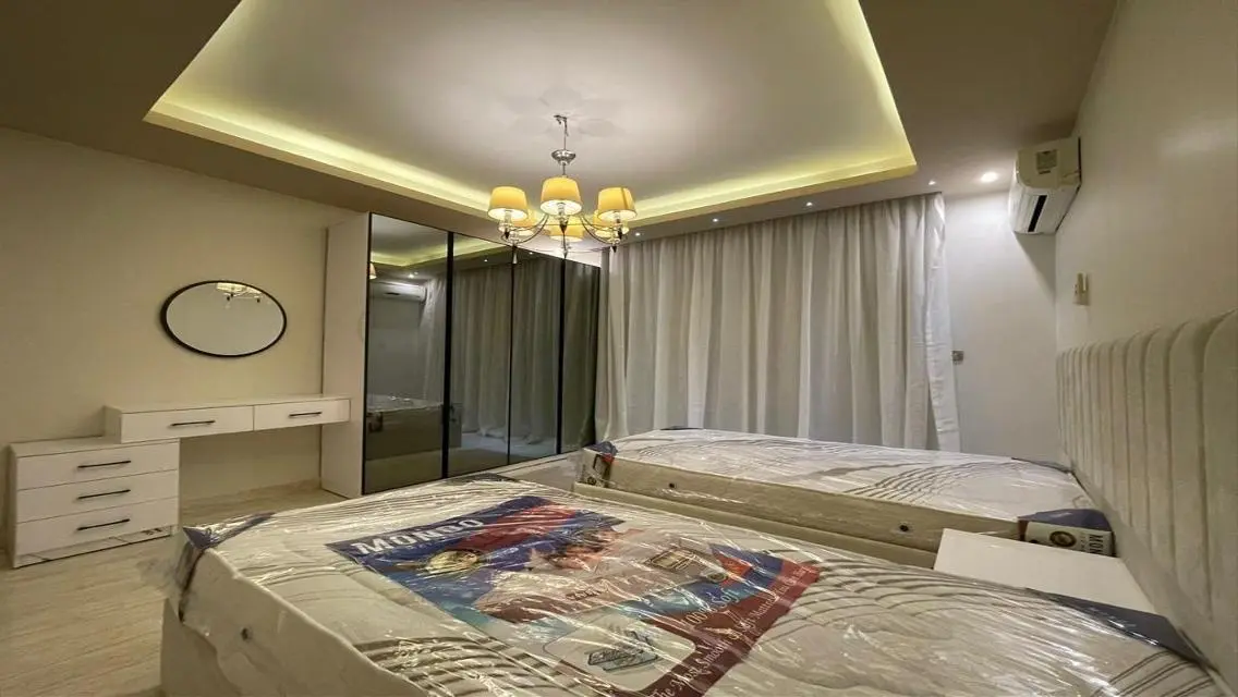 Luxurious Apartment with Full Amenities in a Prime Location