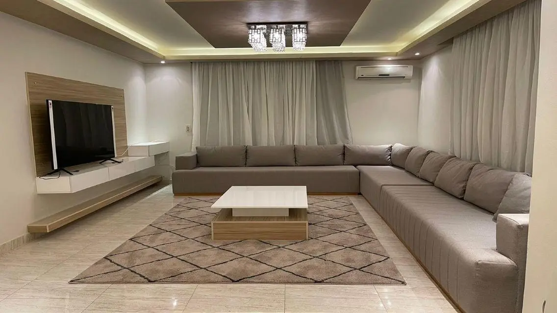Luxurious Apartment with Full Amenities in a Prime Location