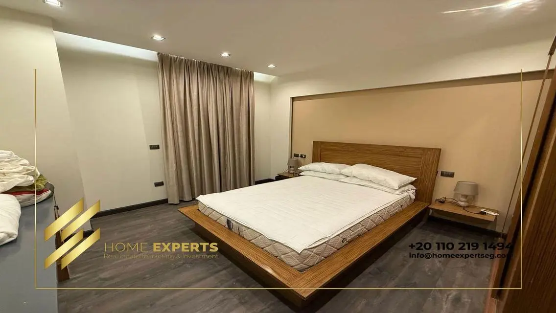 Luxury 3-Bedroom Apartment with Spectacular View