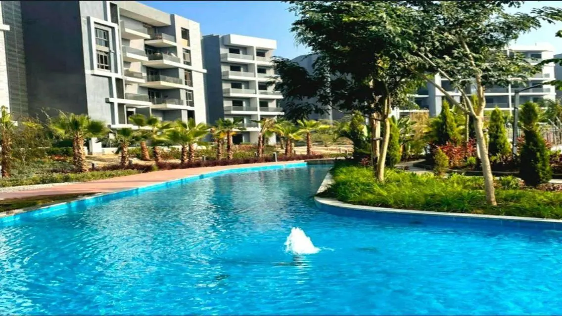 Luxury Apartment in Sun Capital Compound