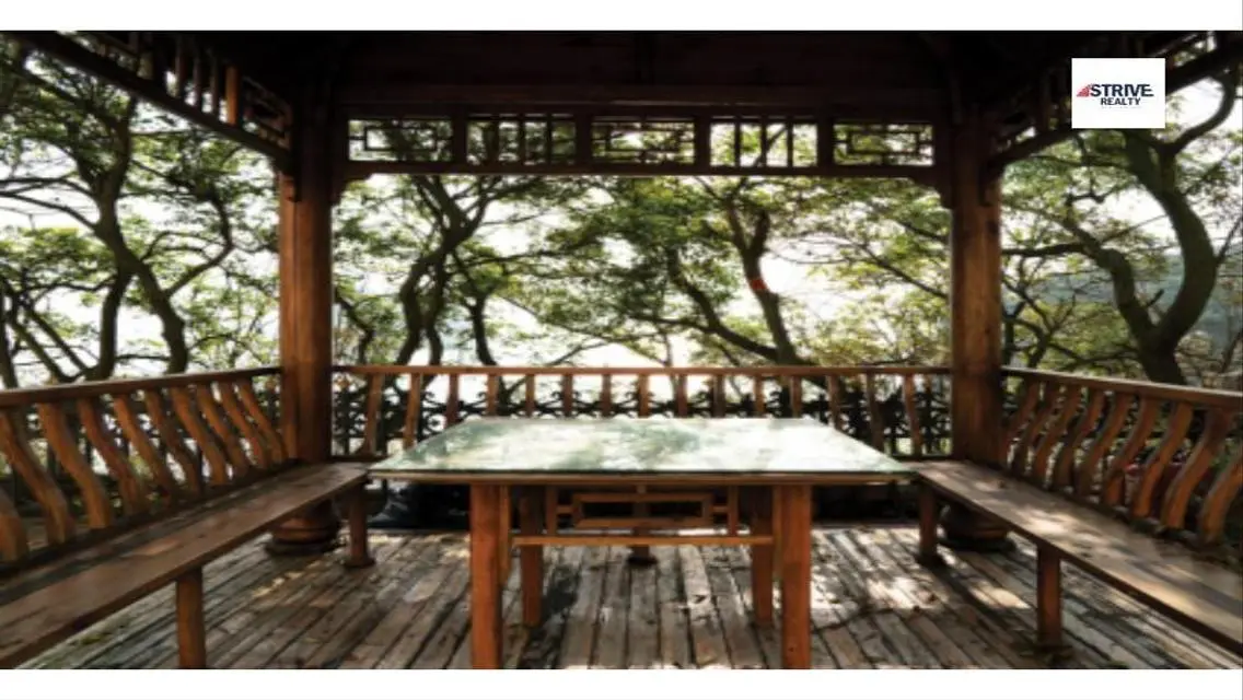 Luxury Villa for Sale with Scenic Views