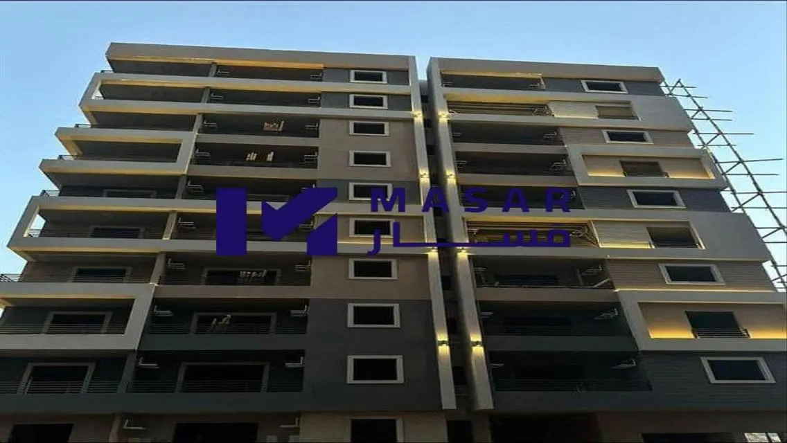 Luxurious Apartment with Ample Space for Sale in the City Center