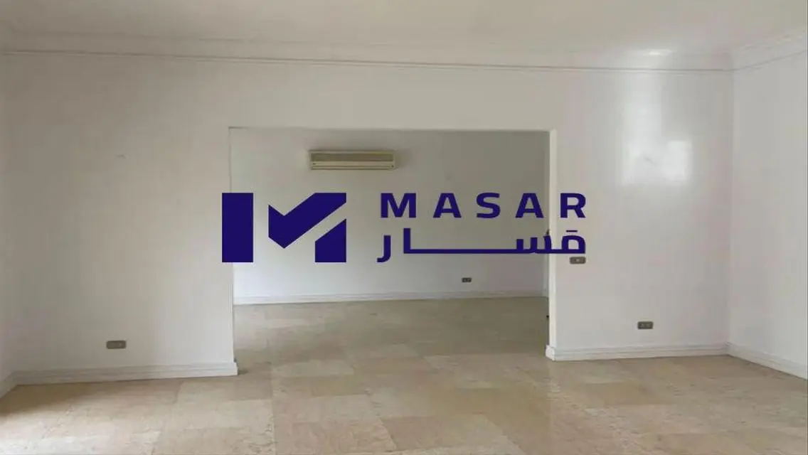 Luxury Villa for Sale with Extensive Space in the Heart of the City