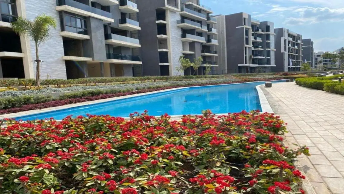 Luxury Apartment in Sun Capital Compound