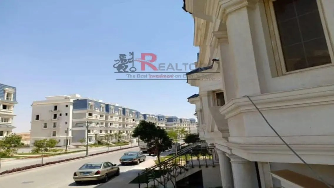 شقة فاخرة 140 متر مع حارس أمن وشرفة