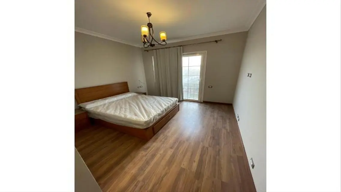 Stunning Apartment with 211 sqm Space
