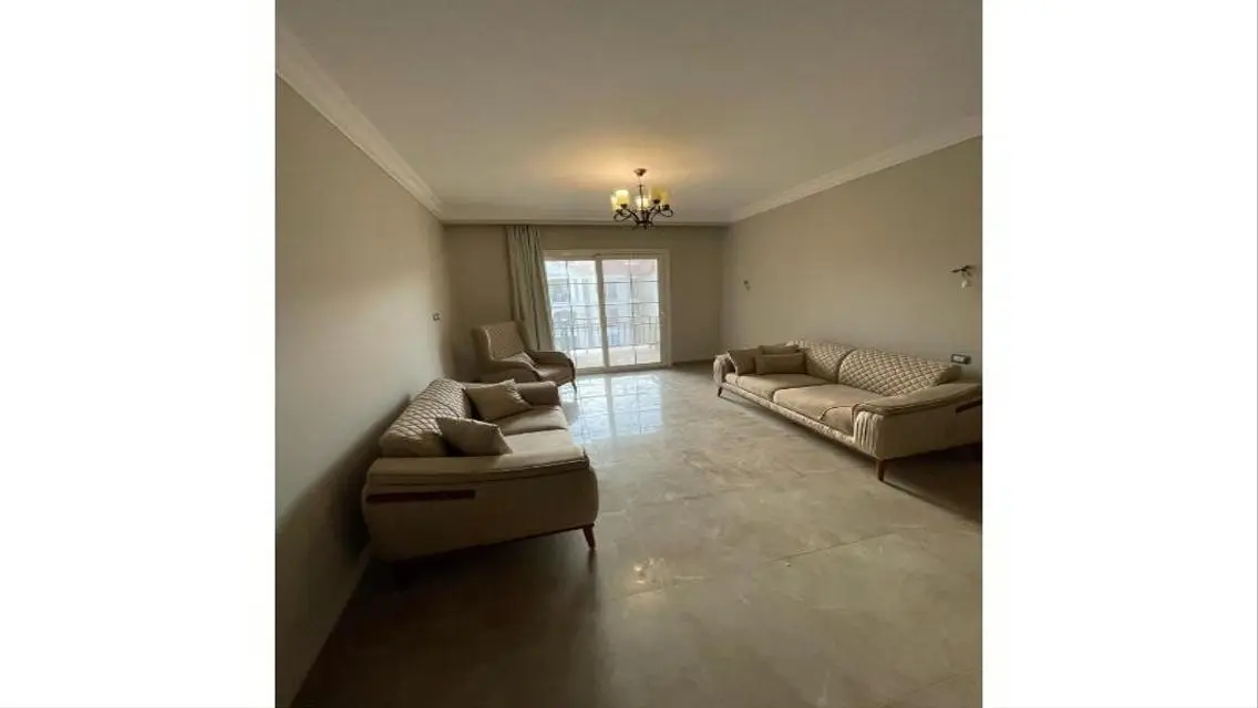 Stunning Apartment with 211 sqm Space