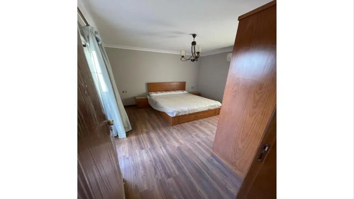 Stunning Apartment with 211 sqm Space