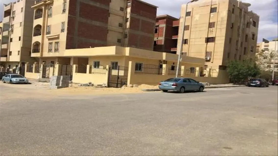 Luxury Apartment with Balcony - 125 sqm