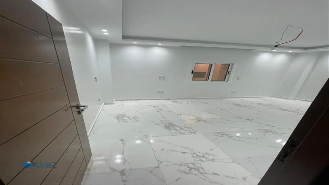 Luxury Apartment for Rent in the Heart of the City