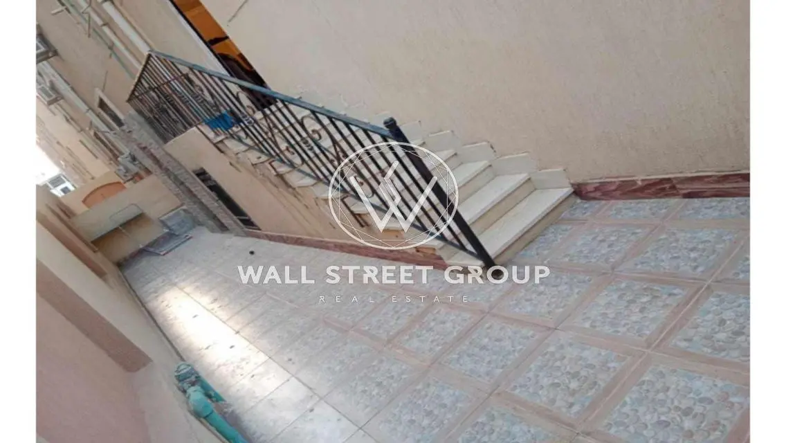 شقة مذهلة للبيع بمساحة 400 متر في منطقة N68001