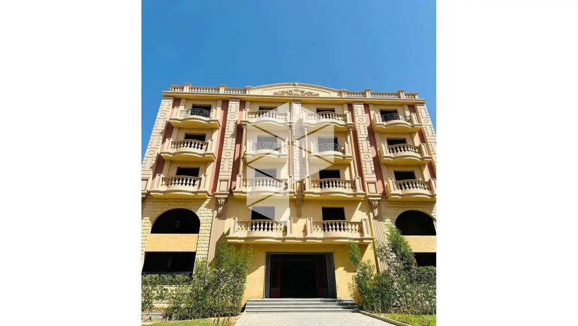 Luxury Apartment with Private Swimming Pool in JW Marriott