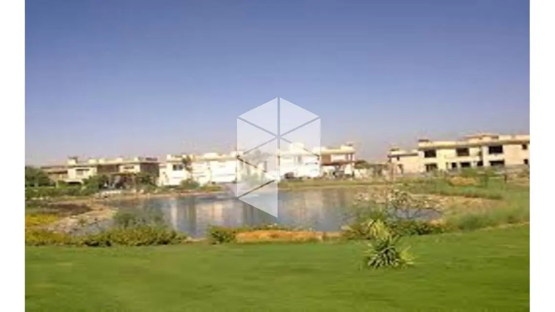 Luxury Apartment for Sale Near Major Attractions at 175,000 EGP