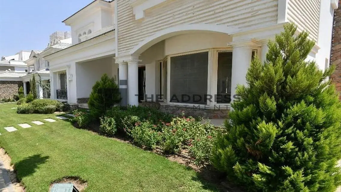 Luxury Villa with Private Pool and Garden in Prime Location
