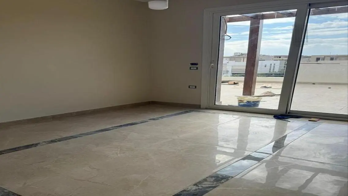 منزل فاخر بتصميم عصري مع وسائل راحة متعددة