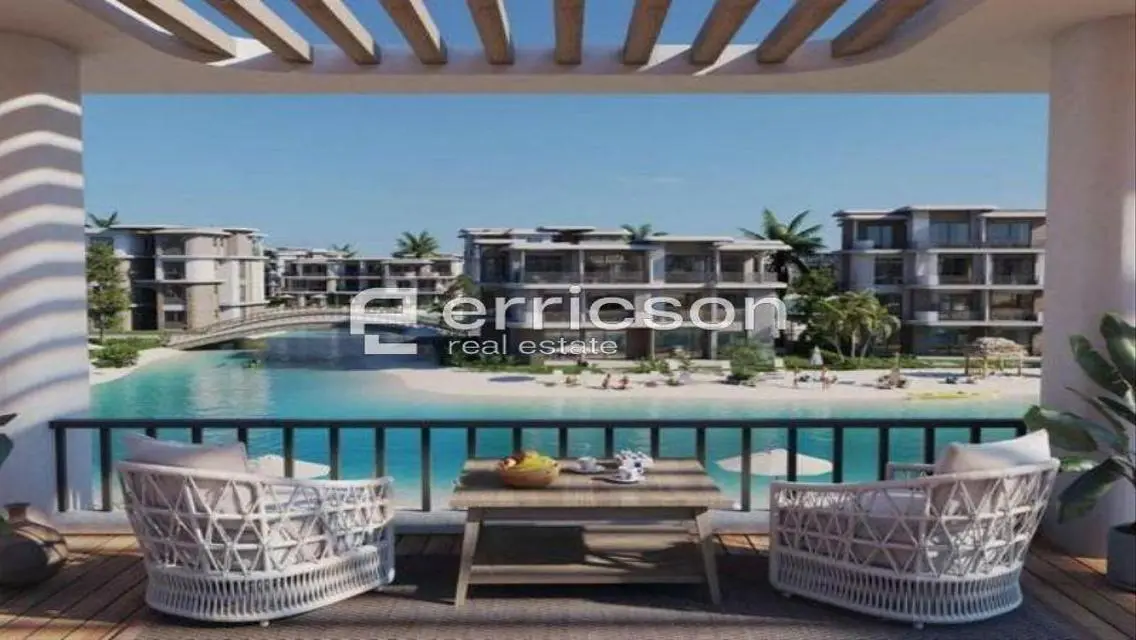 Luxury Villa for Sale with Stunning Lake View