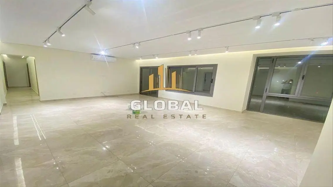 Luxury Apartment with All Amenities