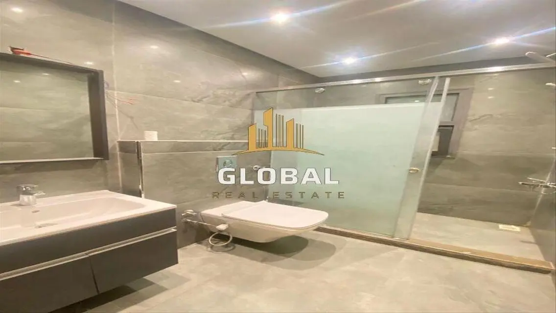 Luxury Apartment with All Amenities