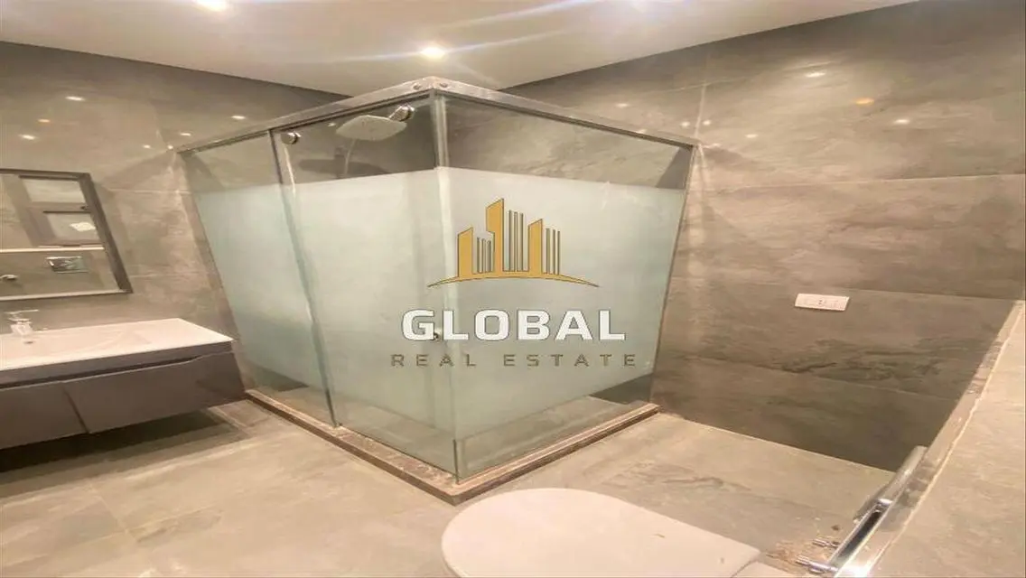 Luxury Apartment with All Amenities