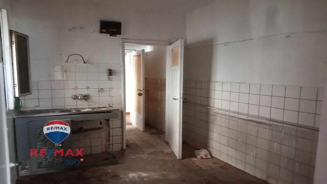 Luxurious 180 Meter Apartment in the Heart of the City