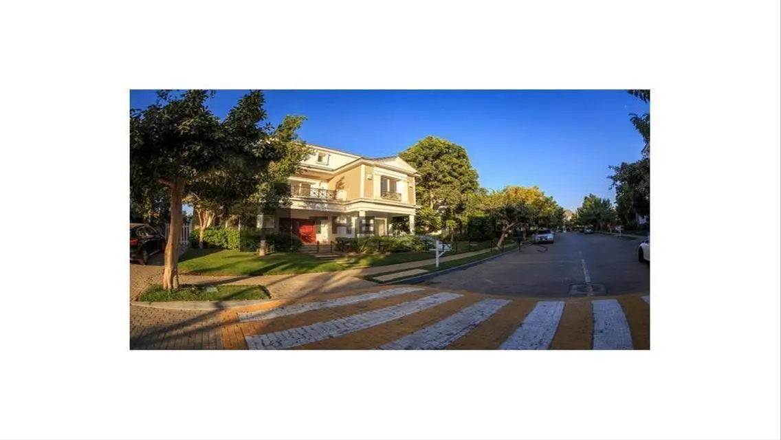 Luxury Villa for Sale with Private Pool and Garden