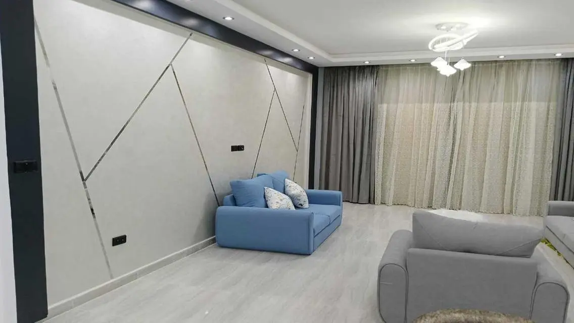 Luxury Apartment in Golden Square