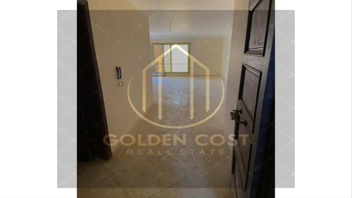 Luxury Apartment in AUC with Private Garden