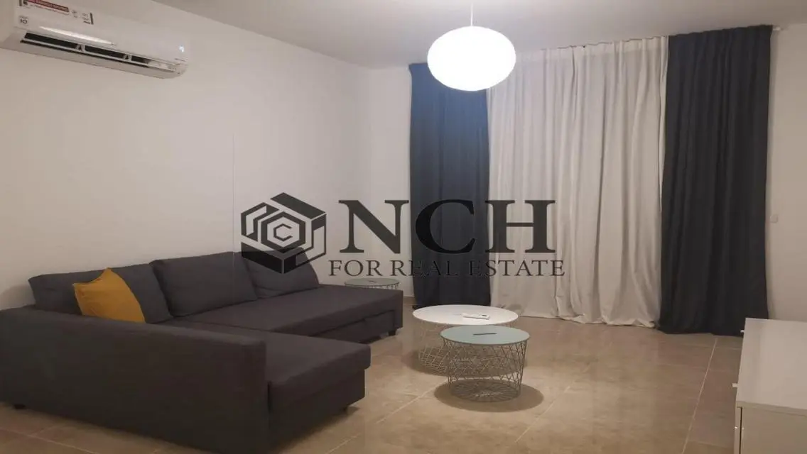 Luxury Apartment in Fifth Square