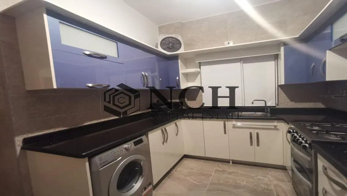 Luxury Apartment in Fifth Square
