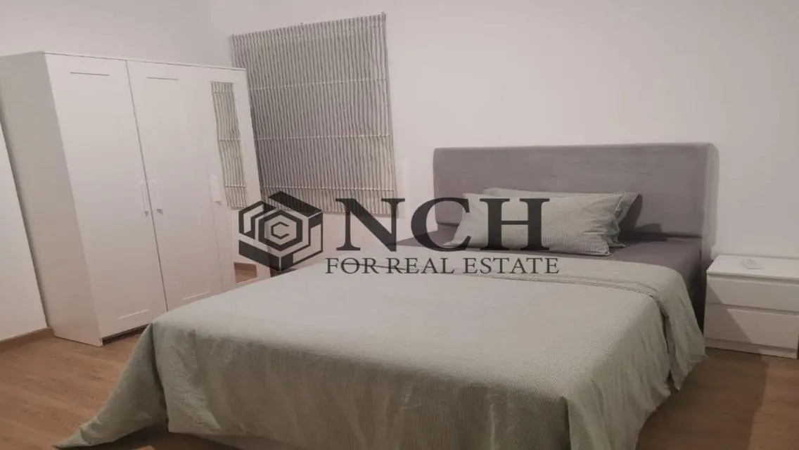 Luxury Apartment in Fifth Square