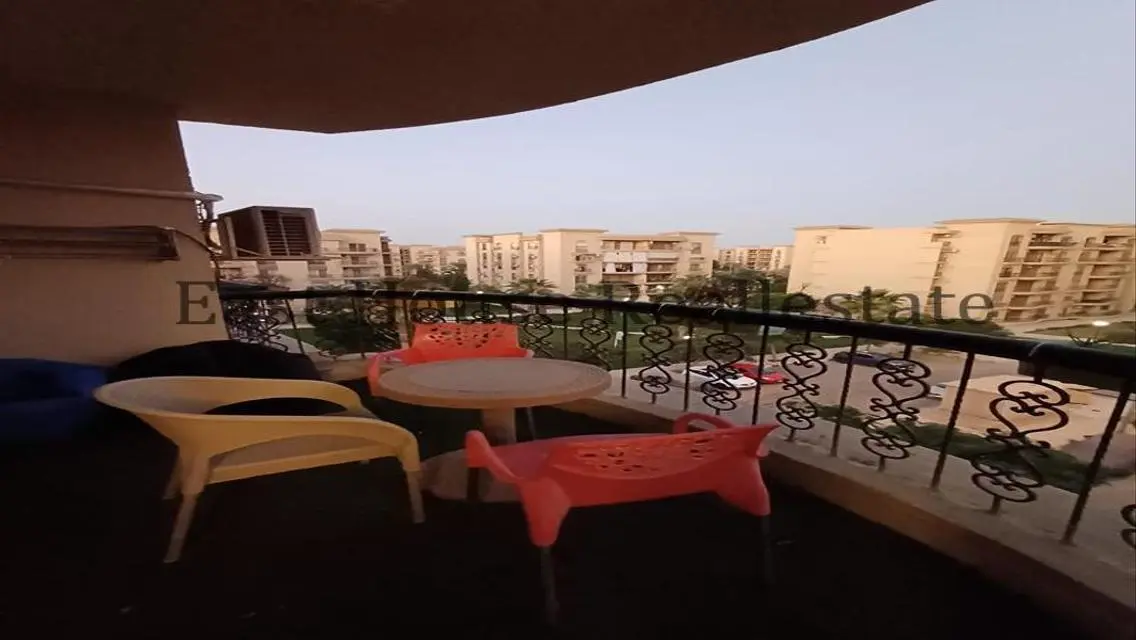 Luxurious Apartment with Exceptional Amenities in a Prime Area