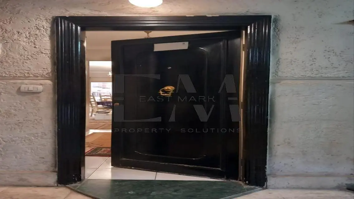 Stunning Apartment for 20000 EGP with Balcony and Security Guard