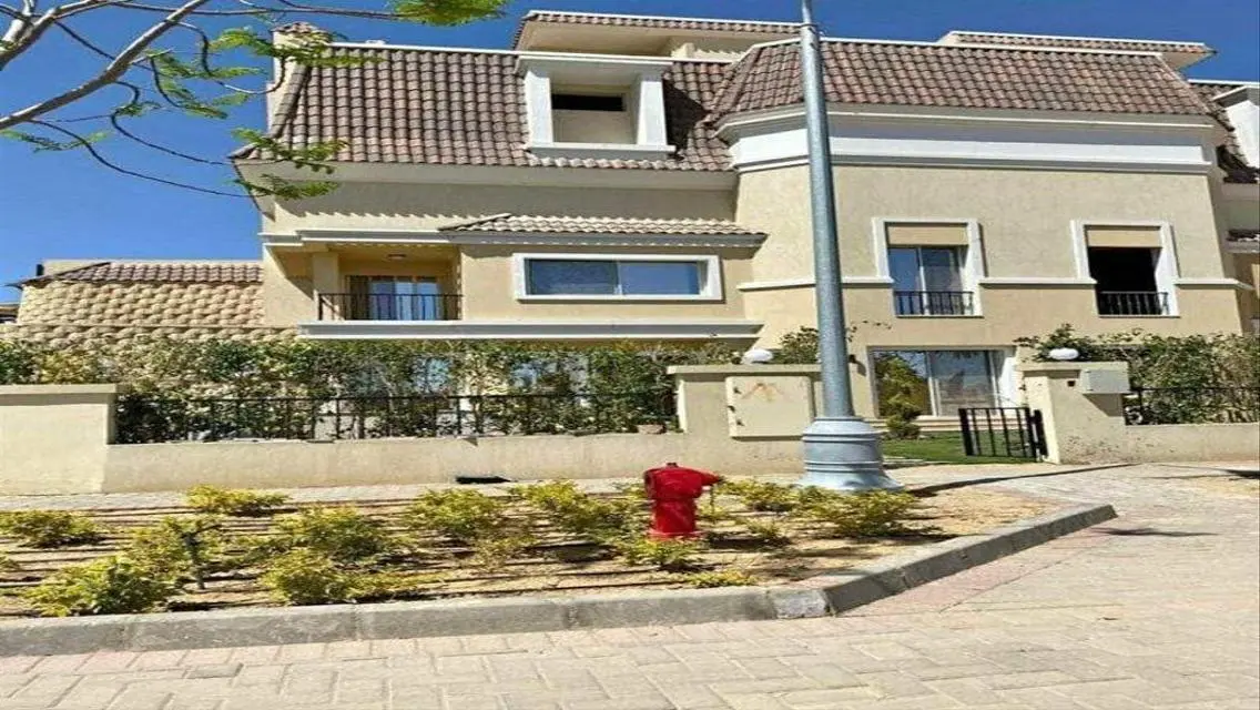 Luxury Villa for Sale at Sarai 42