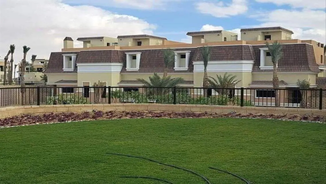 Luxury Villa for Sale at Sarai 42