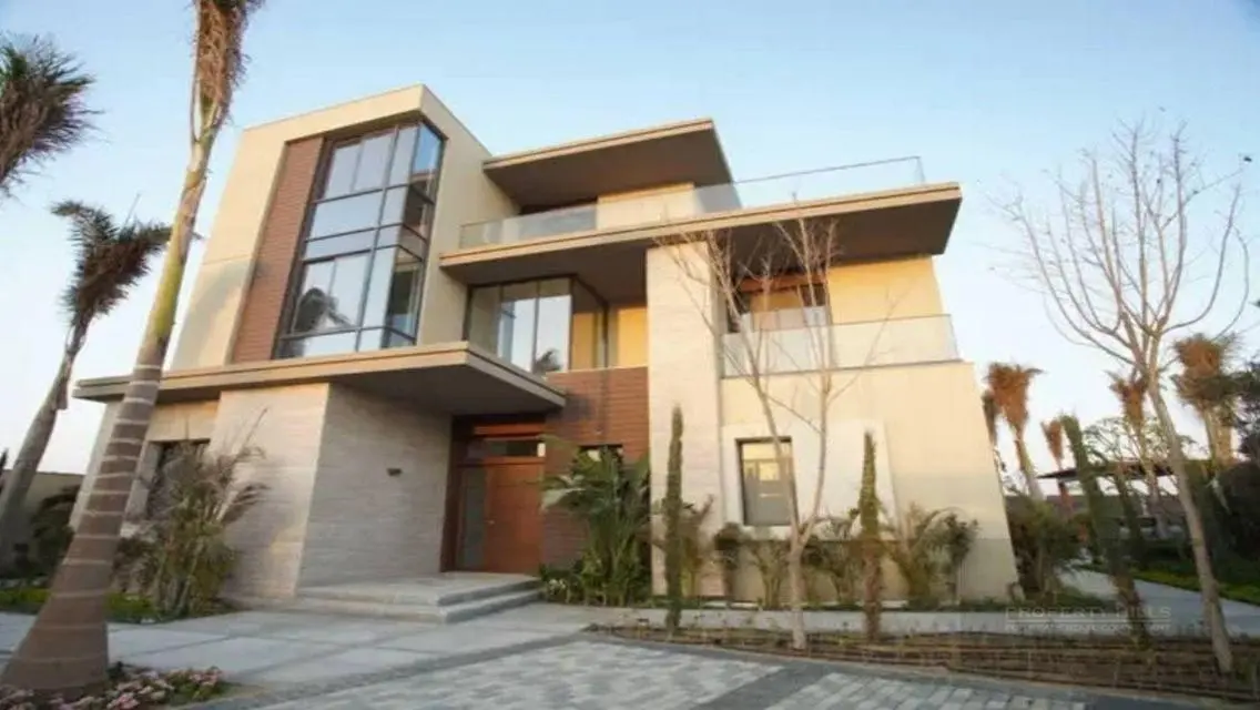 Luxury Apartment for Sale in Badya - 800 sqm