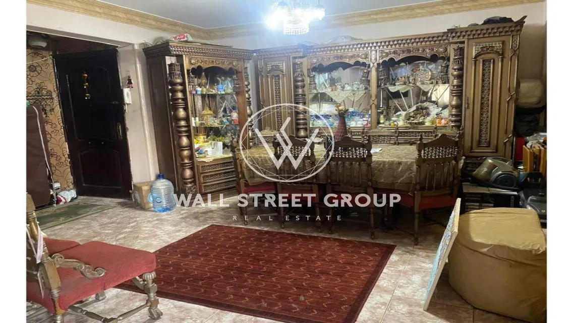 شقة سكنية فاخرة بمساحة 210 متر