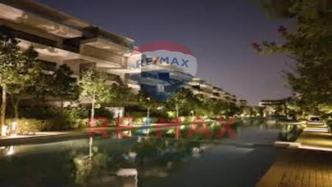 Luxury Apartment with Lake View - Your Chance for Comfort and Excellence