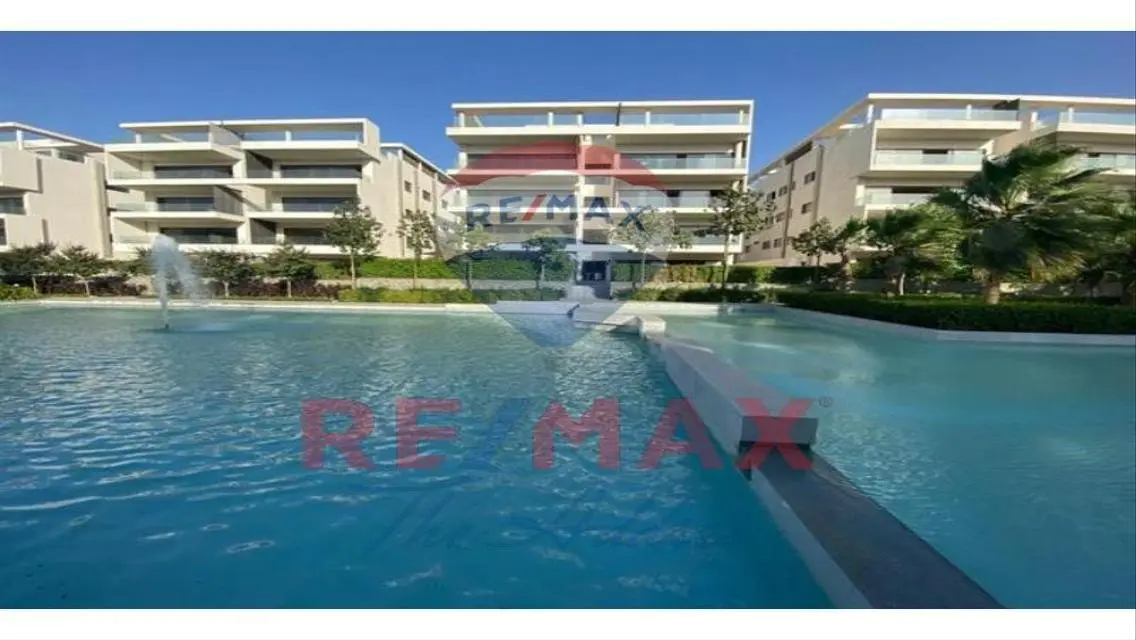 Luxury Apartment with Lake View - Your Chance for Comfort and Excellence