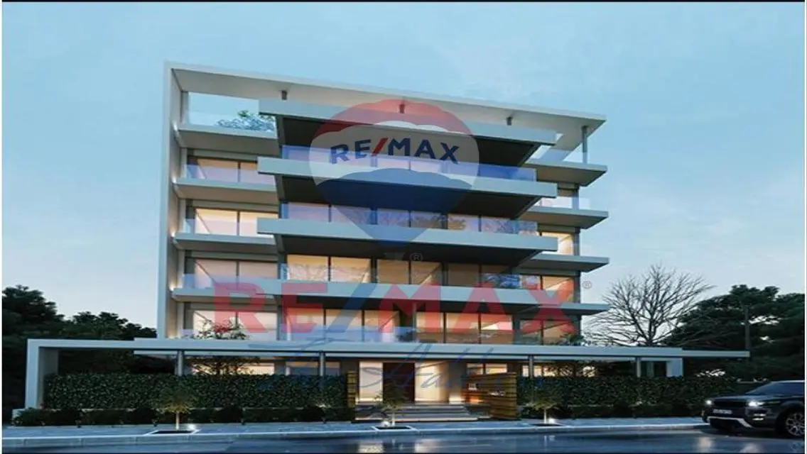 Luxury Apartment with Lake View - Your Chance for Comfort and Excellence
