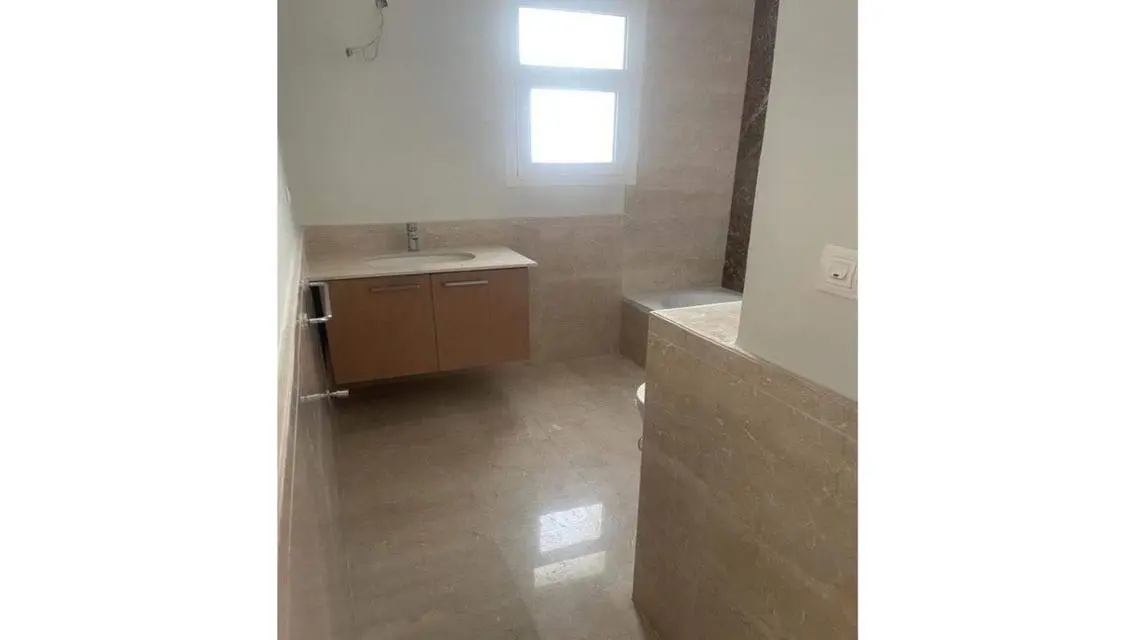 Luxury Apartment in Mivida Compound - Fifth Settlement