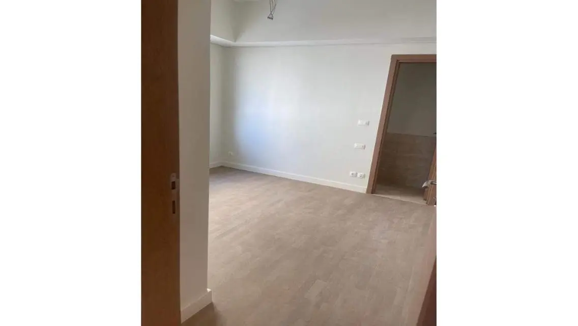 Luxury Apartment in Mivida Compound - Fifth Settlement