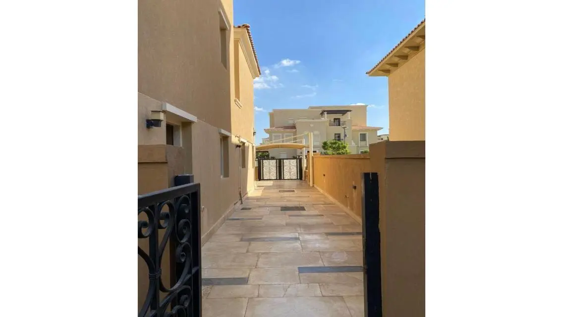Luxury Apartment in Mivida Compound - Fifth Settlement