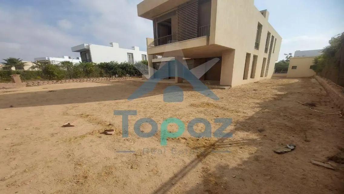 Luxury Villa for Sale with Exclusive Features