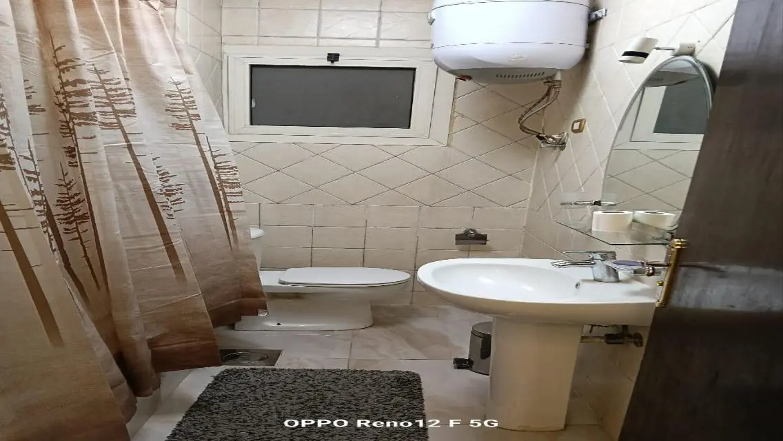 Luxury Apartment for Rent with Comprehensive Amenities