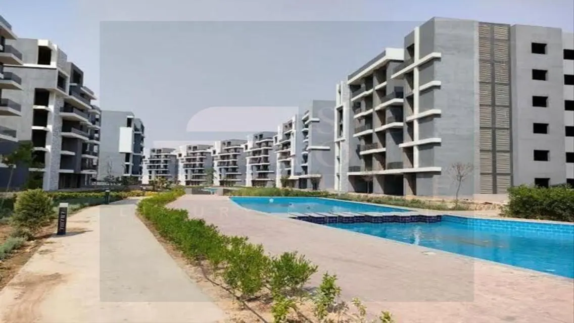 Luxurious Apartment for Sale in -40-