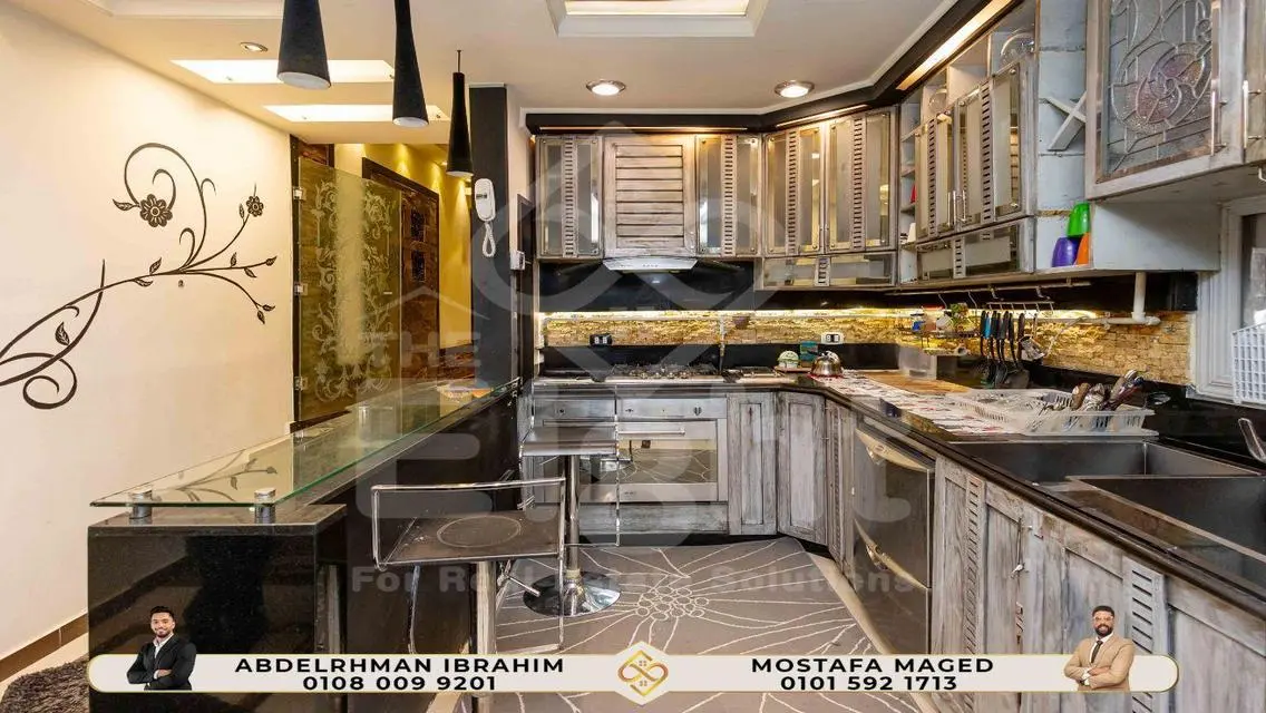 Luxurious 235 sqm Apartment in the Heart of the City
