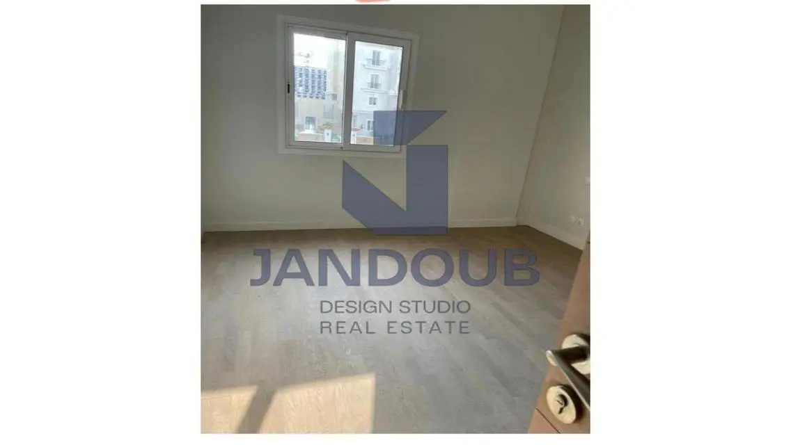 Luxury Apartment with Excellent Space