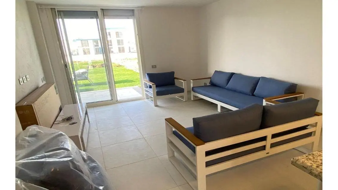 Luxury Apartment of 250 sqm - Ideal Suburb