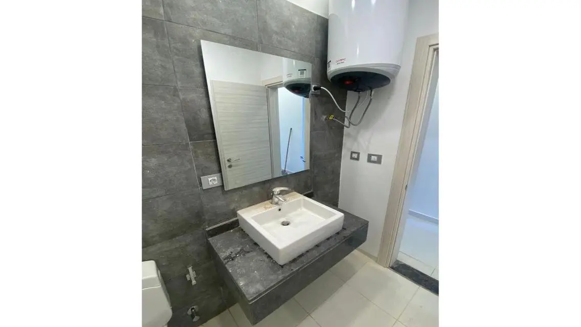Luxury Apartment of 250 sqm - Ideal Suburb